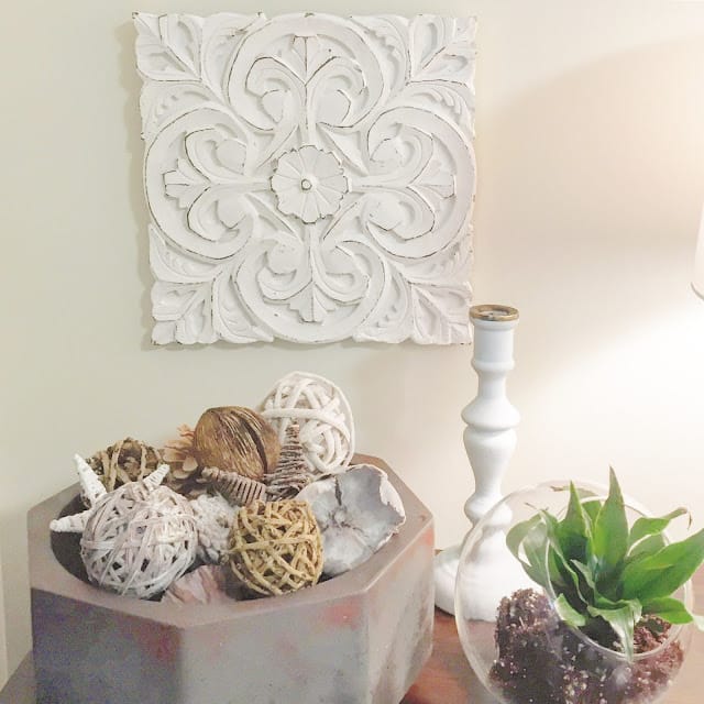 accessories in the guest room makeover